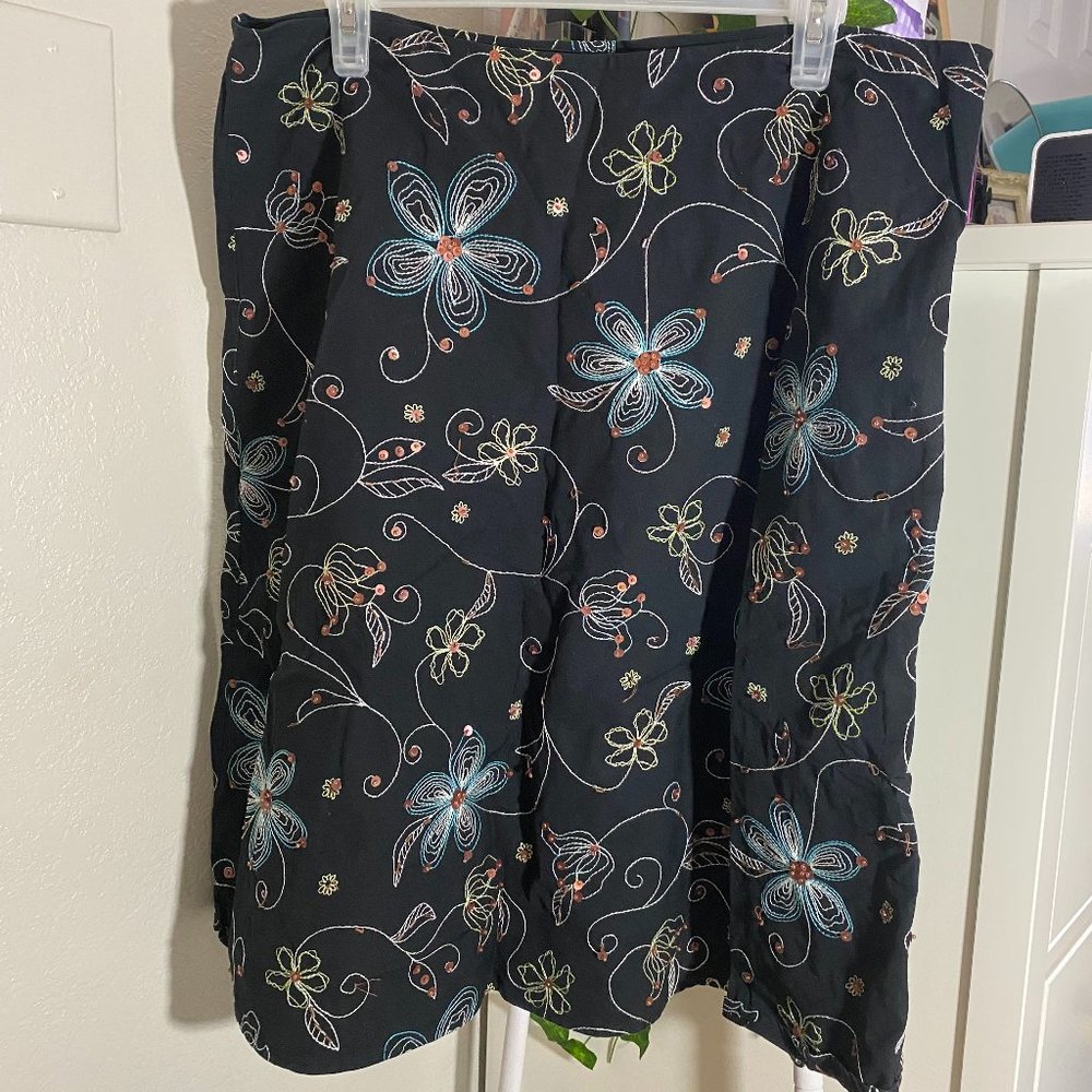 Covington Women's Black Skirt 16